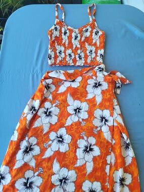 Y2K Passion Resort Core Hibiscus Matching Set